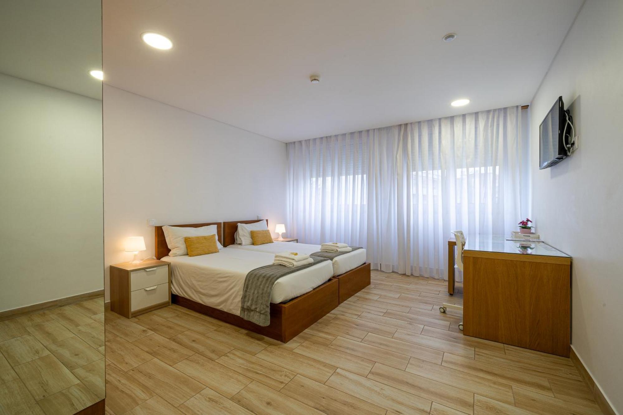 Central Suites São João da Madeira エクステリア 写真