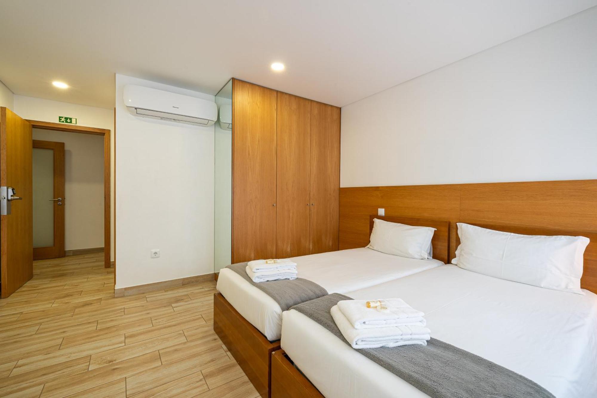 Central Suites São João da Madeira エクステリア 写真